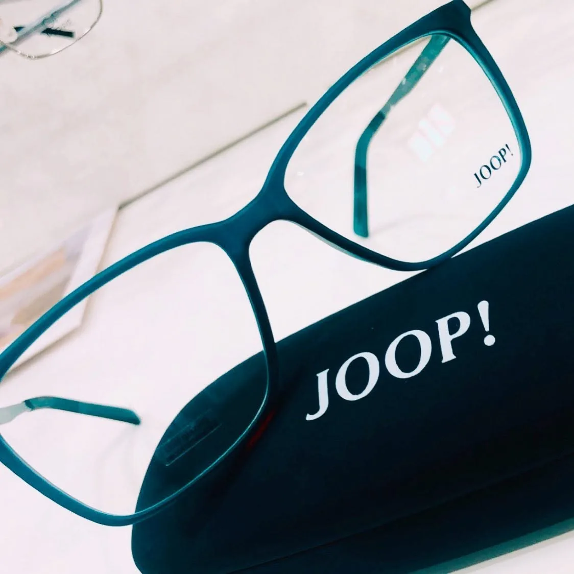 JOOP!